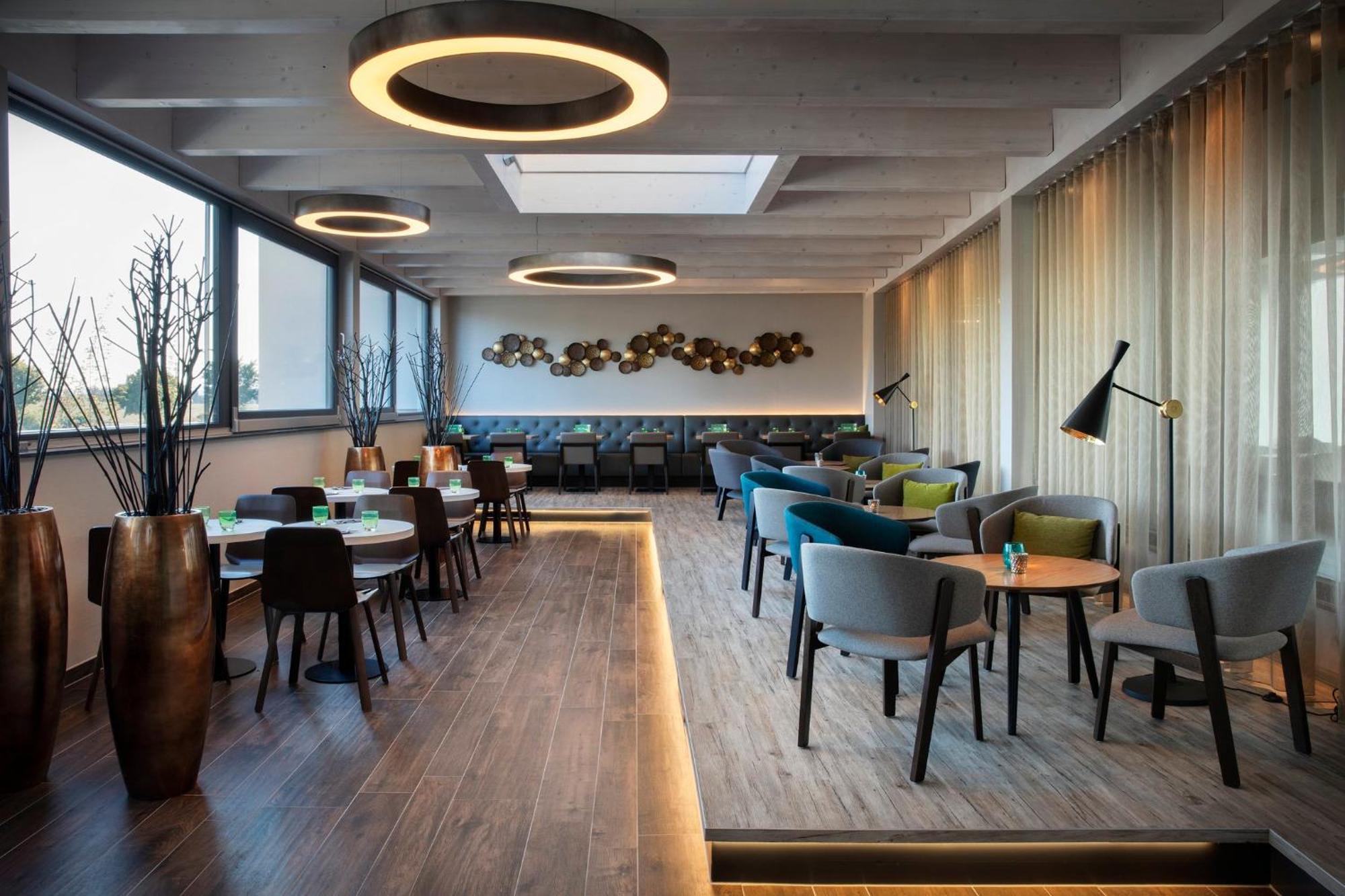 Holiday Inn - Villingen - Schwenningen By Ihg Экстерьер фото